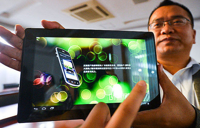 Researchers from the Shanghai Jiao Tong University (SJTU) have developed a naked-eye 3D tablet computer